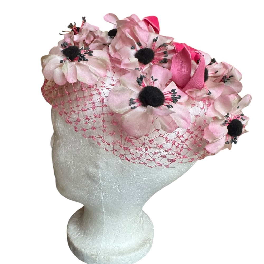 1960s Floral‎ Fascinator or Whimsey Hat - Picture 3 of 5